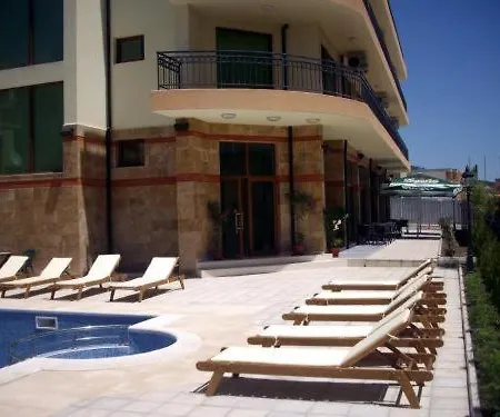 Serenity Ξενοδοχείο 3*